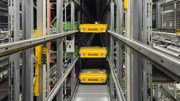 Stöcklin baut eine vollautomatische FSP-Shuttle-Kühllagerlösung